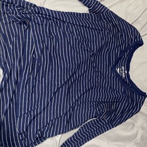 American Eagle soft and sexy long sleeve